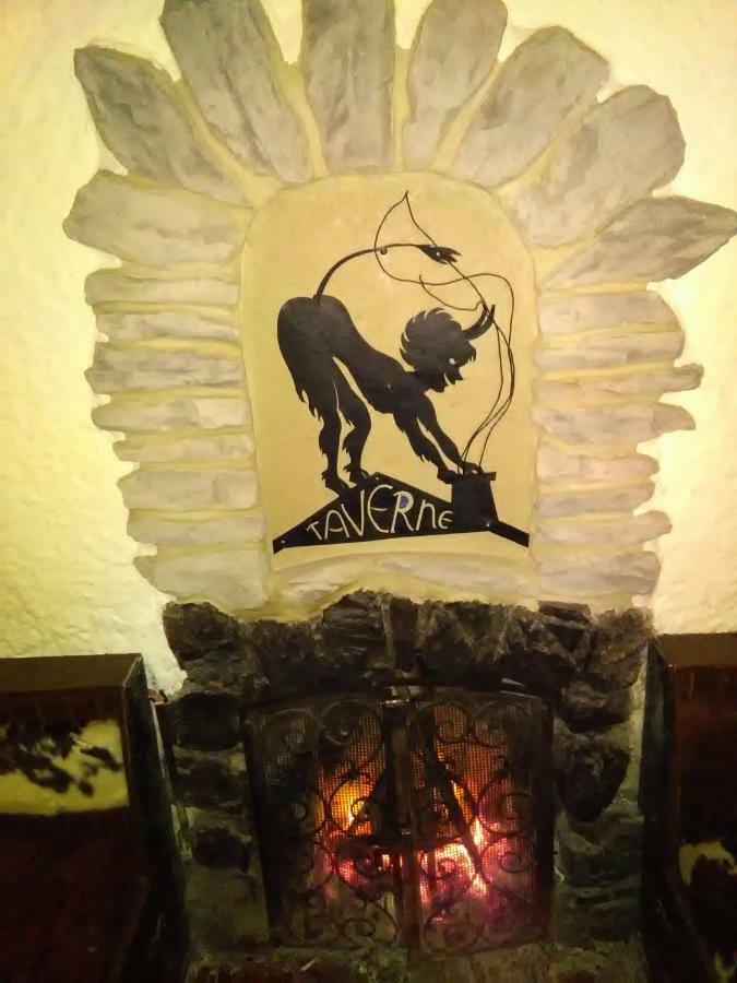 אוברטאורן Party Hotel Taverne מראה חיצוני תמונה